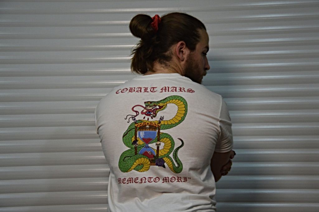 Memento Mori - Unisex T-Shirt